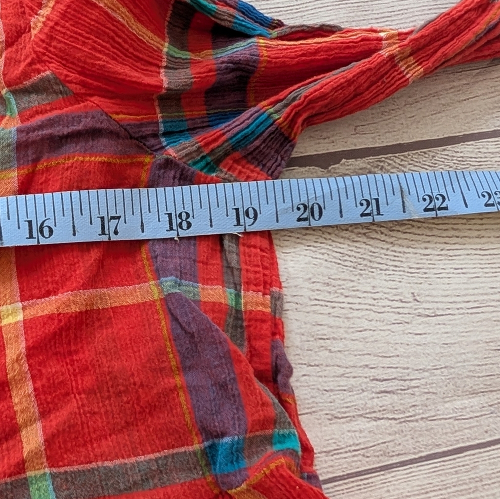 11•1•Tylho red plaid long sleeve blouse. Size Large - Picture 12 of 12
